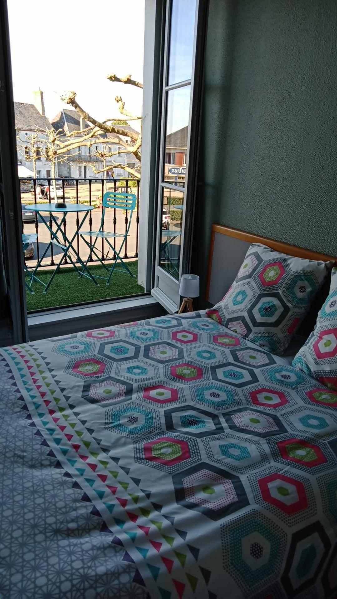 Hotel De France Vatan Экстерьер фото